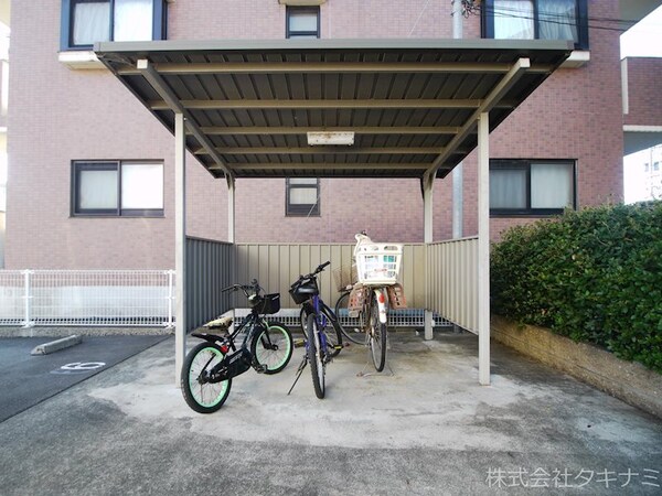 その他共有部分(駐輪場)