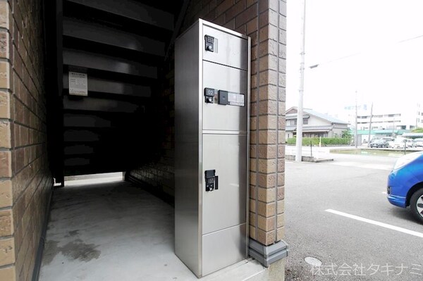 その他共有部分(宅配ボックス)