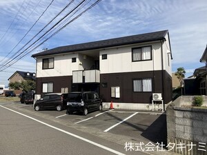 ファミールAKI外観写真