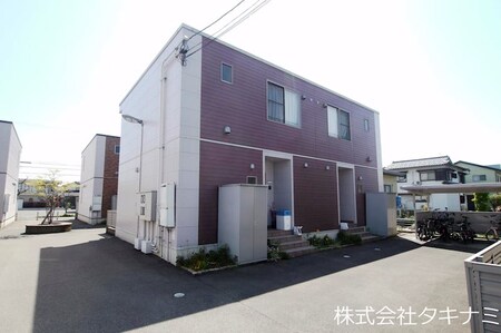 リースランドネオス春日壱番館　D棟外観写真