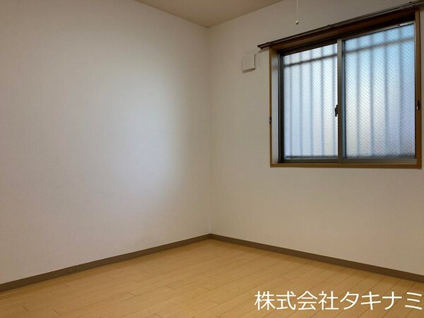 ベッドルーム