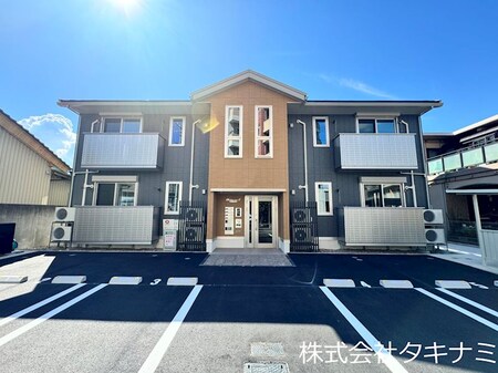 chaleur　mtII（ｼｬﾙｰﾙ ｴｰﾑﾃｰﾄﾞｩ）外観写真
