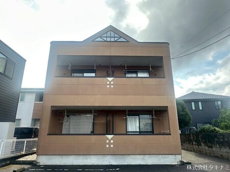 ゼファー外観写真