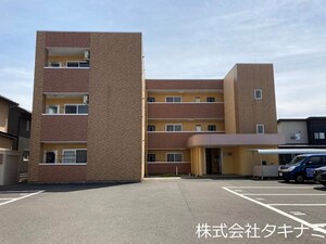 メゾンシャルム外観写真