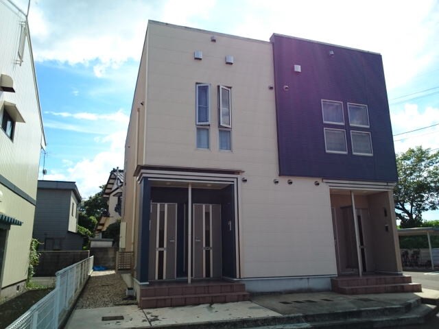 バーミィ・アールIの物件外観写真