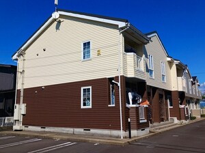 ビビエンダ　アリス　Ａ棟外観写真