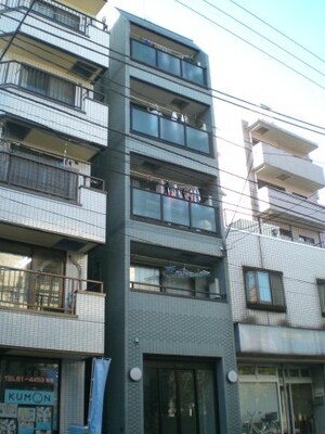 レーヌM外観写真
