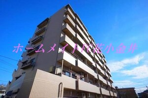 カ－サエストゥペンダ外観写真
