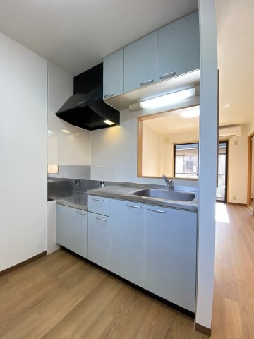 物件内観写真8　(キッチンでお料理をお楽しみください)