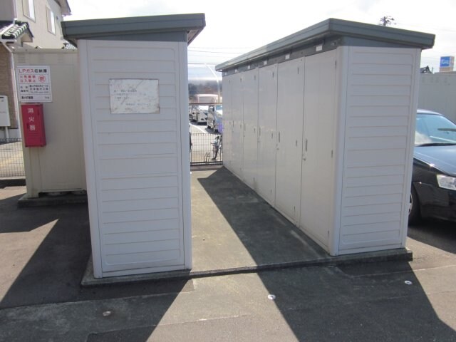 物件内観写真28　(物置)