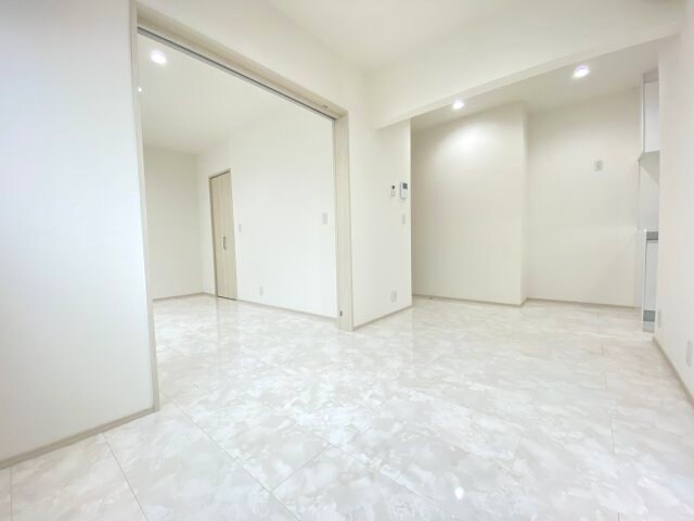 物件内観写真8　(ゆったりとしたリビングです(イメージ))