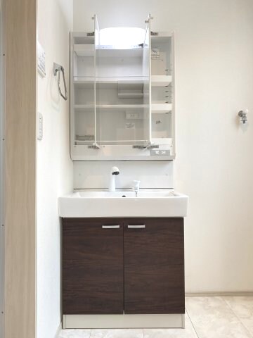 物件内観写真13　(脱衣スペースもあります(イメージ))