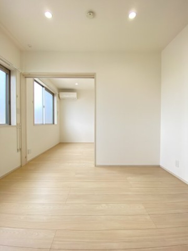 洋室(洋室です)