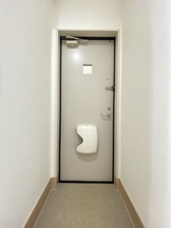 玄関(毎日通る玄関はこちら)