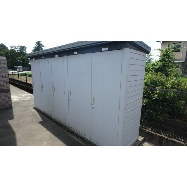 物件内観写真16　(物置)