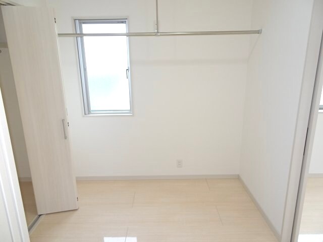 物件内観写真17　(落ち着いた色調の洋室です（イメージ）)