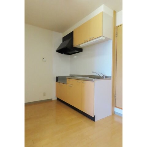 物件内観写真4　(お料理しやすいキッチンです)