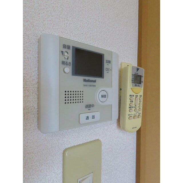 物件内観写真11　(TVインターホン)