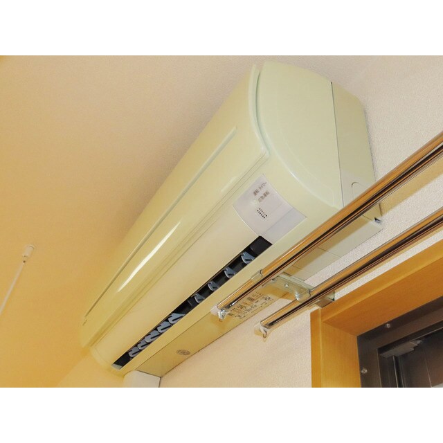 物件内観写真12　(エアコン)