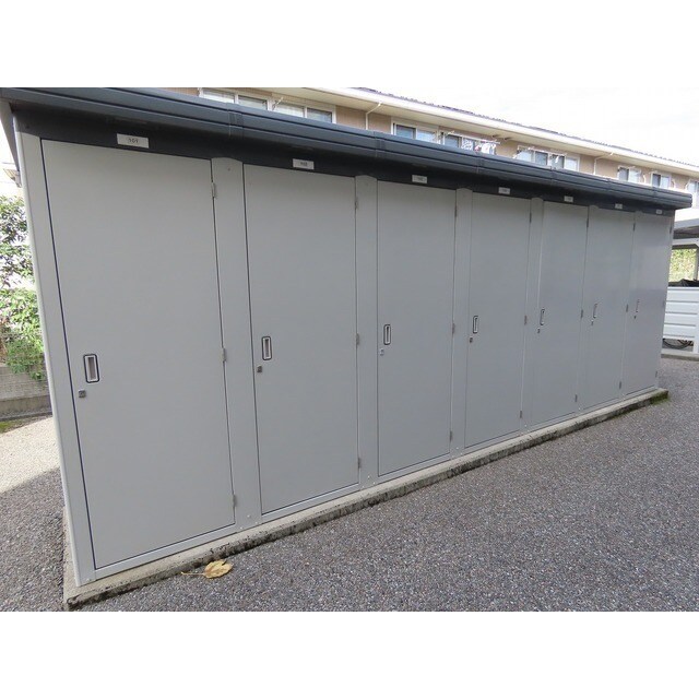 物件内観写真15　(物置)