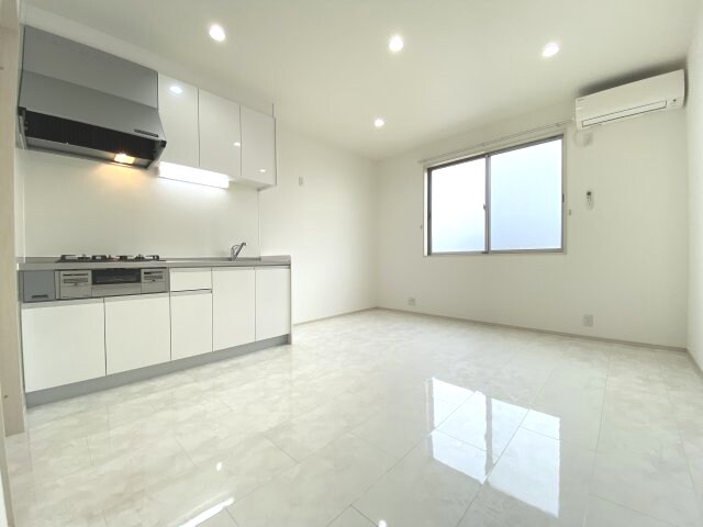 物件内観写真7　(ゆったりとした居間です（イメージ）)