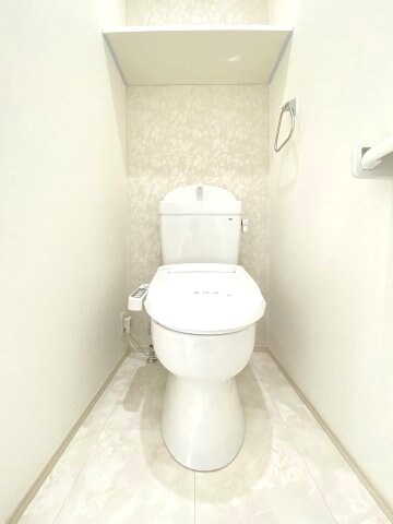 物件内観写真13　(ゆったりとした空間のトイレです（イメージ）)