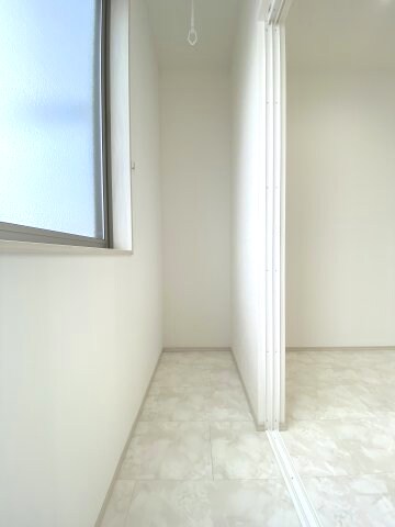 物件内観写真18　(サンルーム（イメージ）)