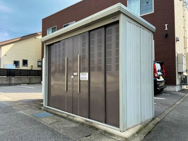 物件内観写真29　(ごみ置き場)