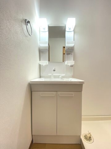 物件内観写真10　(明るい洗面所です（イメージ）)