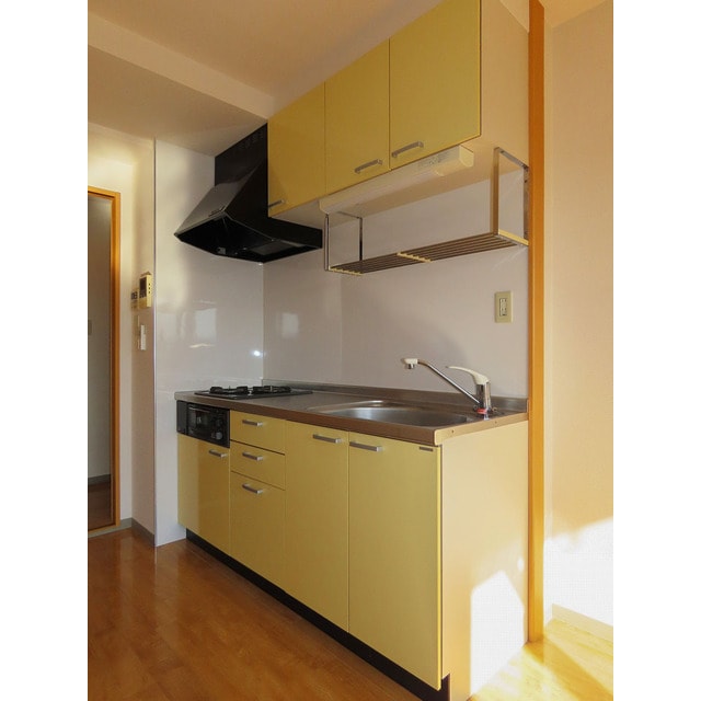 物件内観写真4　(お料理しやすいキッチンです)