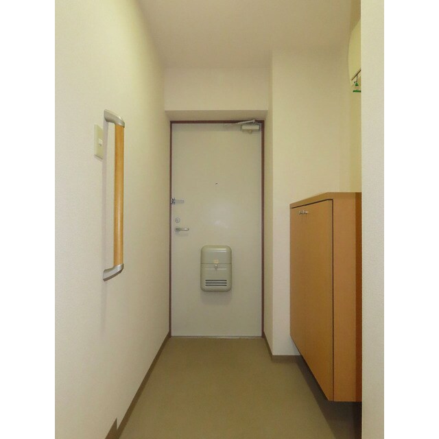 物件内観写真11　(毎日通る玄関はこちらです)