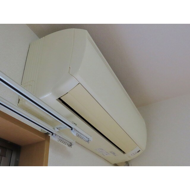 物件内観写真13　(エアコン)