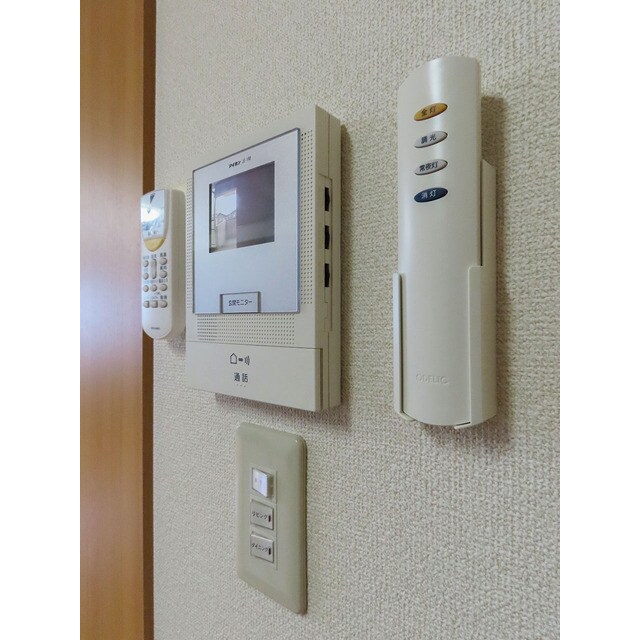 物件内観写真14　(TVインターホン)