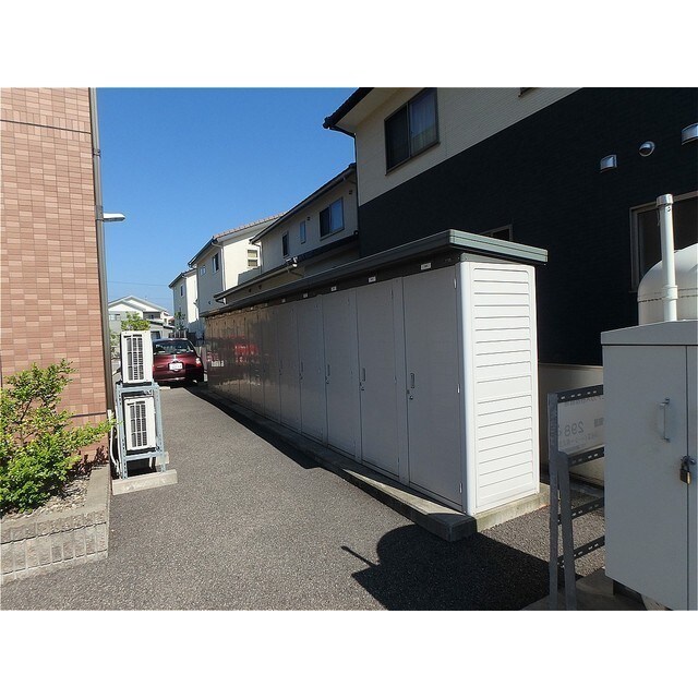 物件内観写真17　(物置)