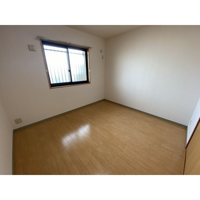 物件内観写真9　(物件の内装です)