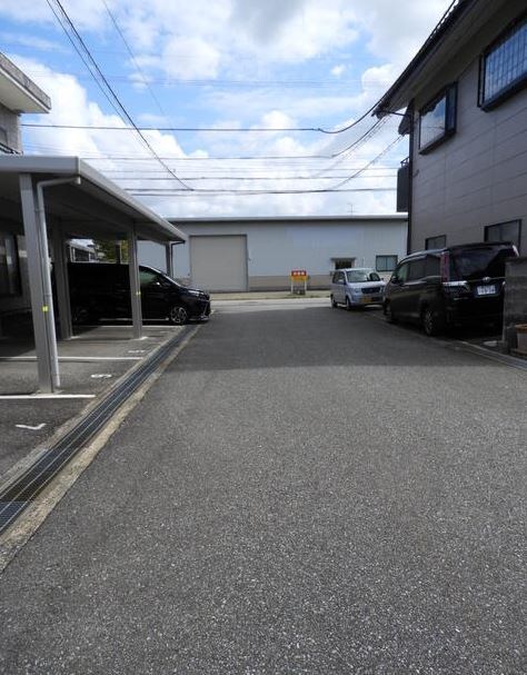 物件内観写真26　(前面道路)