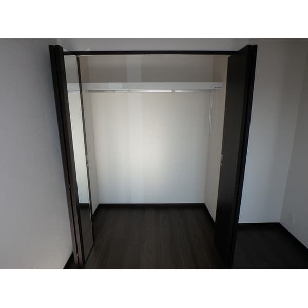 収納(こまごまとしたものを収納できそうですね)