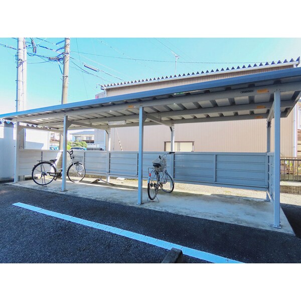 建物設備(駐輪場)