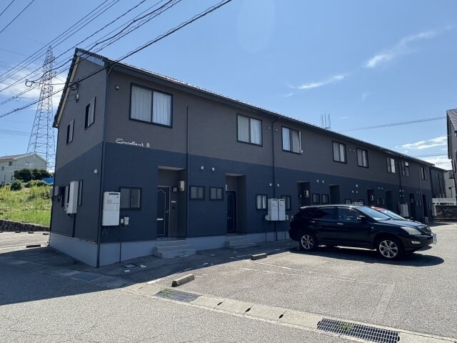 物件外観写真1　(外はこのようになっています)