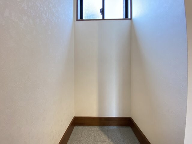 物件内観写真21　(便利な収納スペースです)