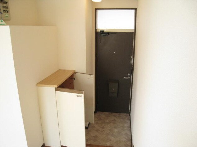 物件内観写真11　(シューズボックス付き)