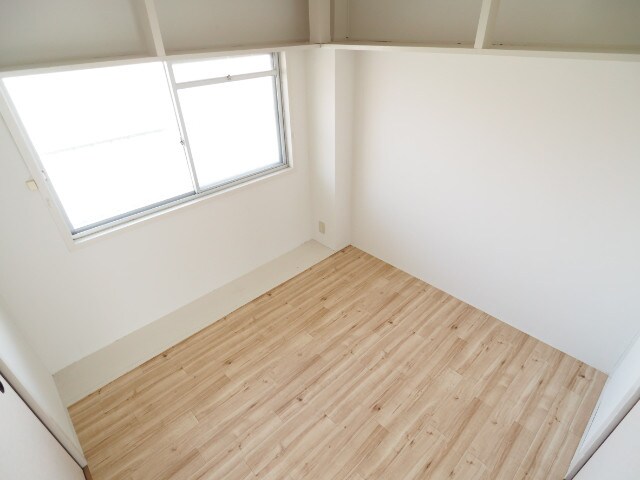 物件内観写真14　(日当たり良好)