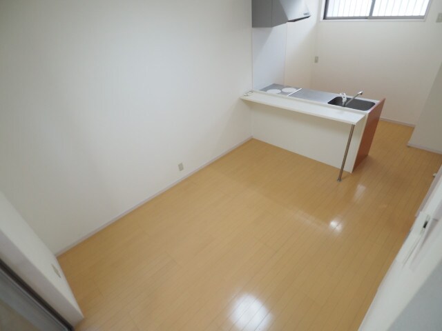 物件内観写真4　(カウンターキッチン)