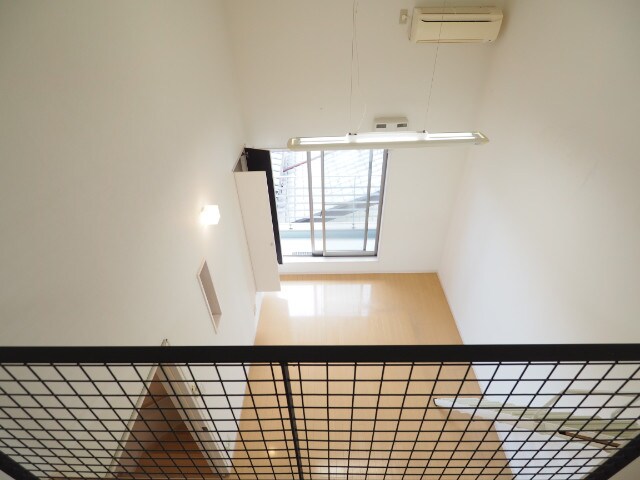 物件内観写真27　(吹き抜け)