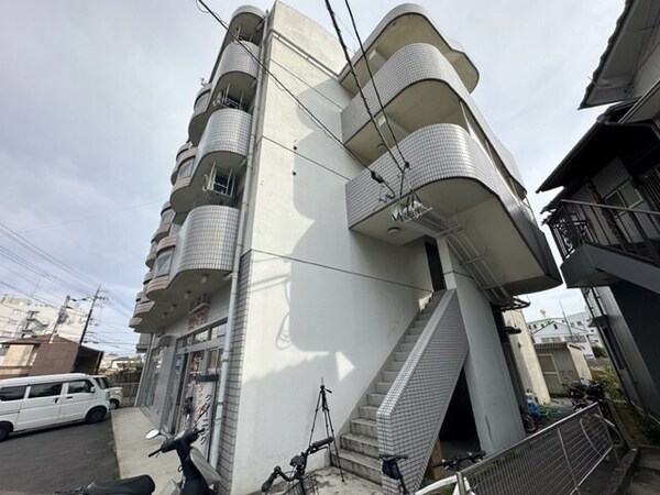 建物外観(リバーサイド)