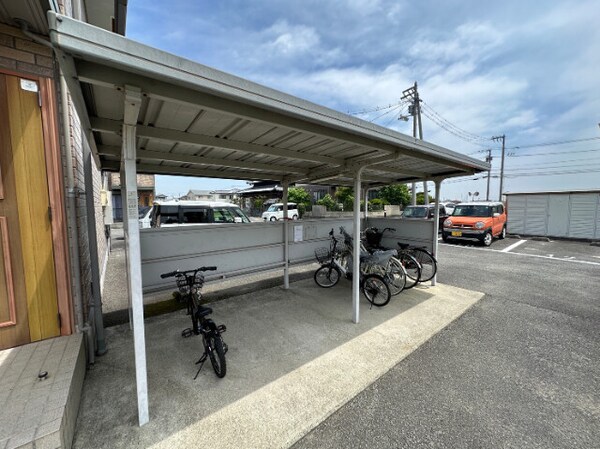 その他共有部分(駐輪場)