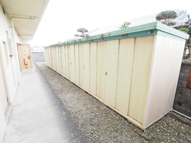 物件外観写真3　(鍵付き倉庫)