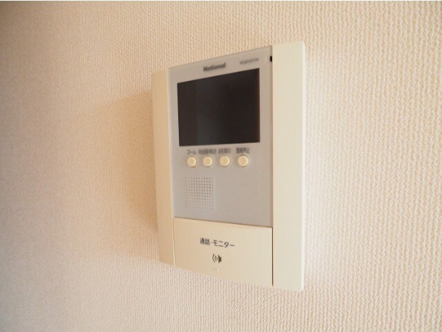 物件内観写真15　(カメラ付きインターホン)