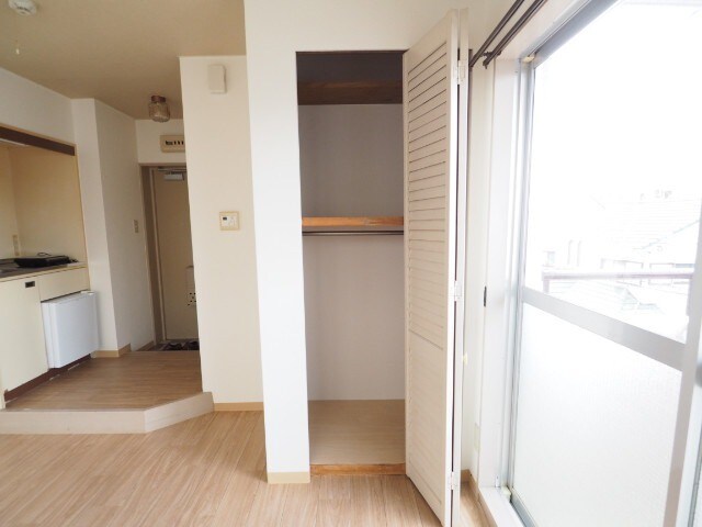 物件内観写真7　(収納スペース有り)