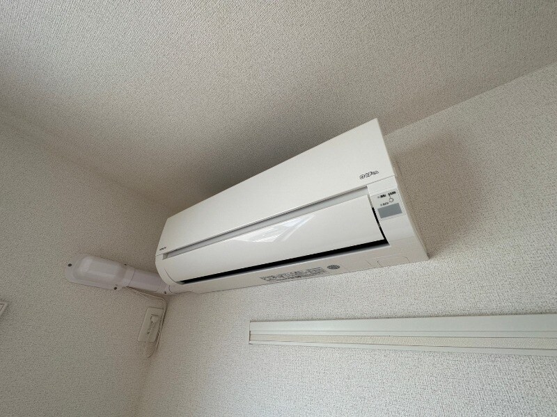 物件内観写真27　(エアコン2台付き)